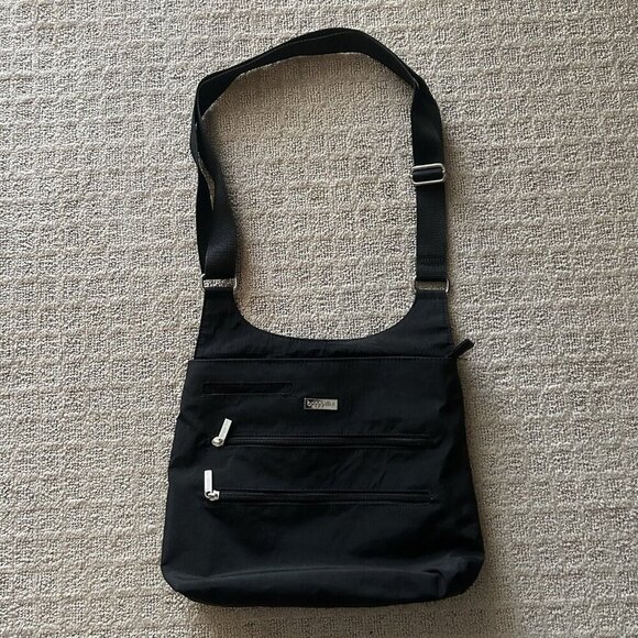 Baggallini Bucket/Cross Shoulder Charcoal Gray Zipper ￼Bag W/Adjustable Strap ￼ - Picture 1 of 14